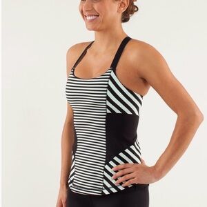 Lululemon Work It Out Tank Top
Classic Black Stripe with Mint Print Moment